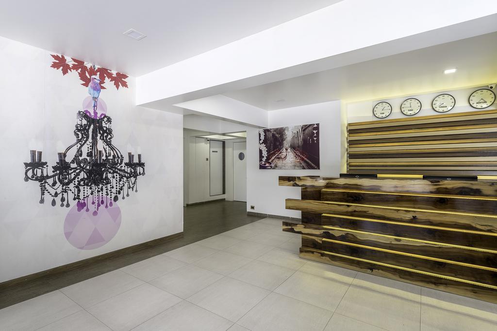 Deccan 8 Pune Exterior photo